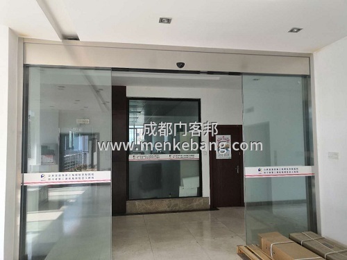 成都自動感應門公司,玻璃感應門多少錢一平方,自動門報價