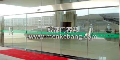 自動(dòng)感應(yīng)門(mén)的軌道安裝,電動(dòng)玻璃感應(yīng)門(mén)安裝施工方案