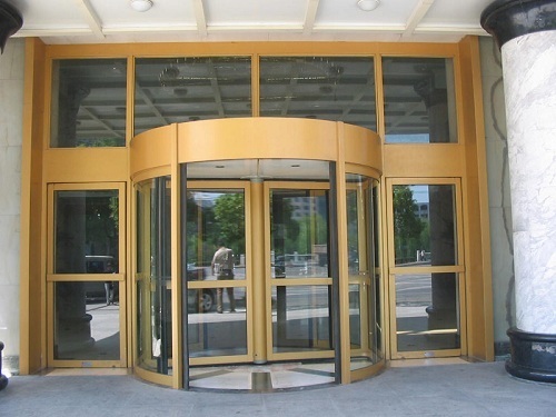 成都自動(dòng)旋轉(zhuǎn)門(mén)工程