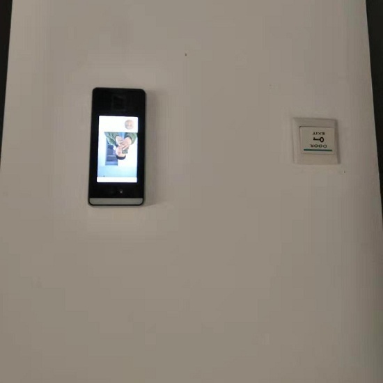 中控人臉識(shí)別門禁