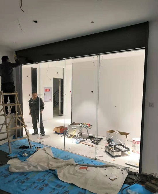 中控人臉識(shí)別門禁自動(dòng)門