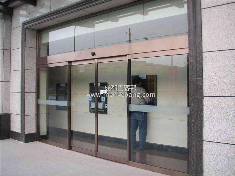 普通門(mén)改自動(dòng)門(mén),玻璃拉門(mén)改自動(dòng)門(mén),大門(mén)改自動(dòng)門(mén),玻璃門(mén)改自動(dòng)門(mén)實(shí)例圖